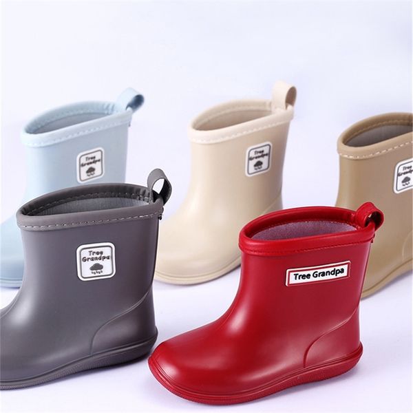 

boots solid pvc children rain boots waterproof anti slip toddler boys girls rainboots soft bottom slip on kids water shoes 220913, Black;grey
