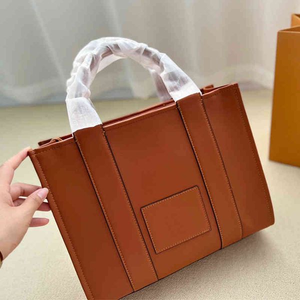 

designer luxury women the tote bag fashion versatile handbags shoulder crossbody bags purse tories totes large capacity saddle wallets 7a 0w