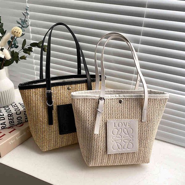 

straw large capacity shopping bag women's 2022 new fashion portable shoulder bag beach tote purses outlet