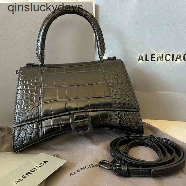 

bag balenciga designer luxury female fashion versatile b pattern hourglass leather shoulder