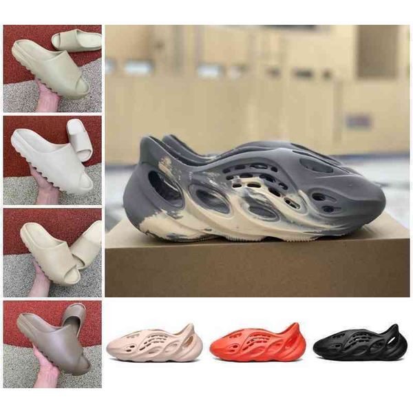 

slipper yeesys kanyes designer 2022 men women bone resin desert sand ararat fashion sandals summer season earth brown flat pure foam runners, Black