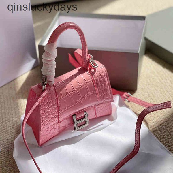 

designer bag balenciga 2022 hand handbags women's french niche design handbag b home advanced sense alligator
