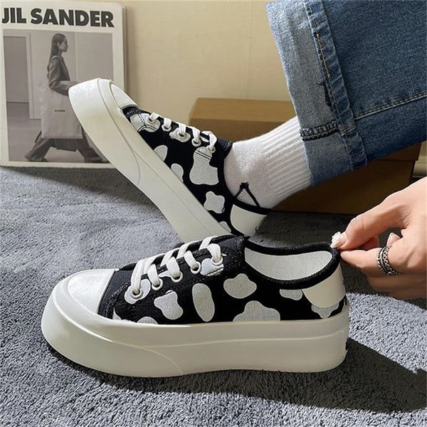 

dress shoes summer casual women canvas female sneakers cow spot low woman vulcanize ladies classic flats spring 220913, Black