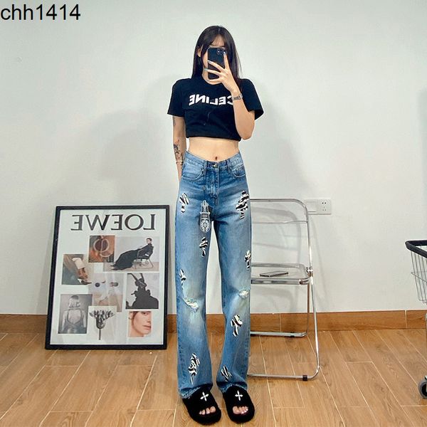 

2022 new cross high waist hole loose denim trousers for women to wear outside in summer, Blue