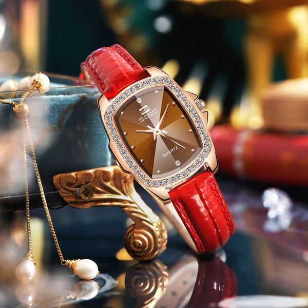 

vintage women tonneau wristwatches elegant designer quartz rhinestones sun pattern watches leather band waterproof wristwatch relojes de luj, Slivery;brown