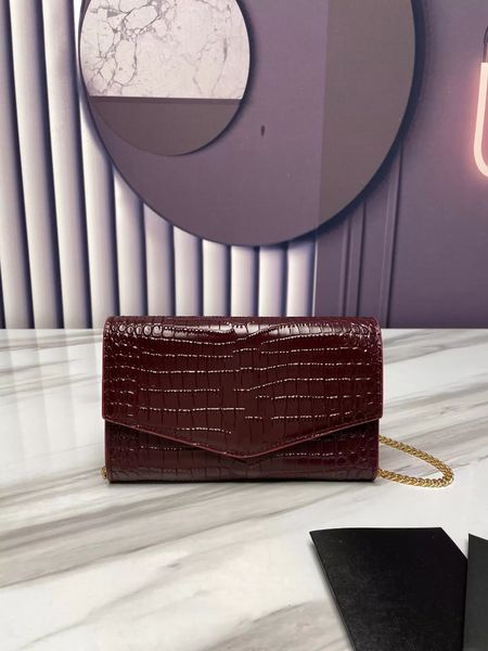 

7a uptown chain wallet crossbody designer bag 2in1 607788 in grain de poudre embossed leather lady shoulder bag with a card holder 002