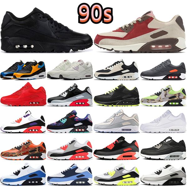 

2022 running shoes women mens trainer sneakers classic sports triple white black red wolf grey polka dot infrared orange laser blue hyper gr, White;red