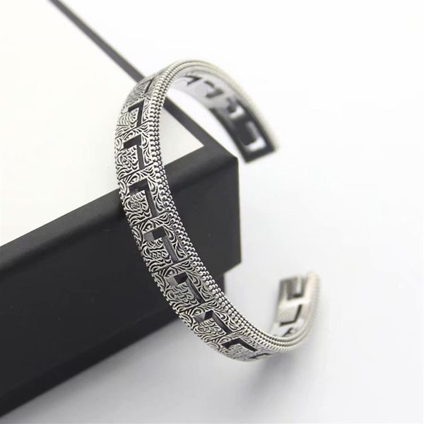

retro style lady women silver plated hollow out g letter engraved pattern open bracelets bangle348z, Black