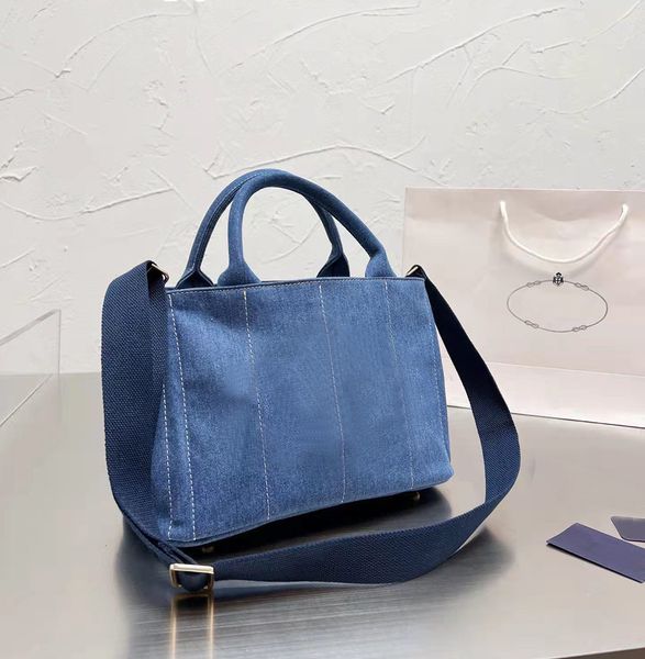 

shopping bags 2022 new brand designer fashion denim ladies shopping bag size 30x19cm