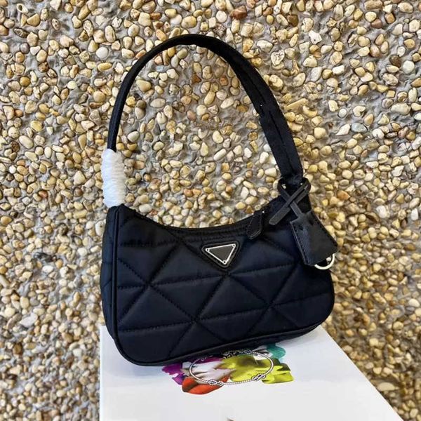 

evening bag women black nylon handbags hobos luxury lady shoulder bags purses diamond lattice handbag baguettes triangle small totes tag q
