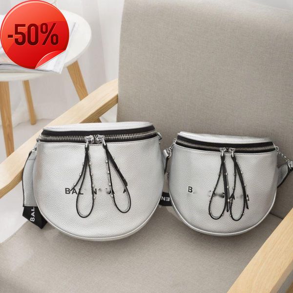 

designer bags wide shoulder belt msenger bag. women's 2022 summer new versatile fashion trend ins large capacity soft leather leisure b