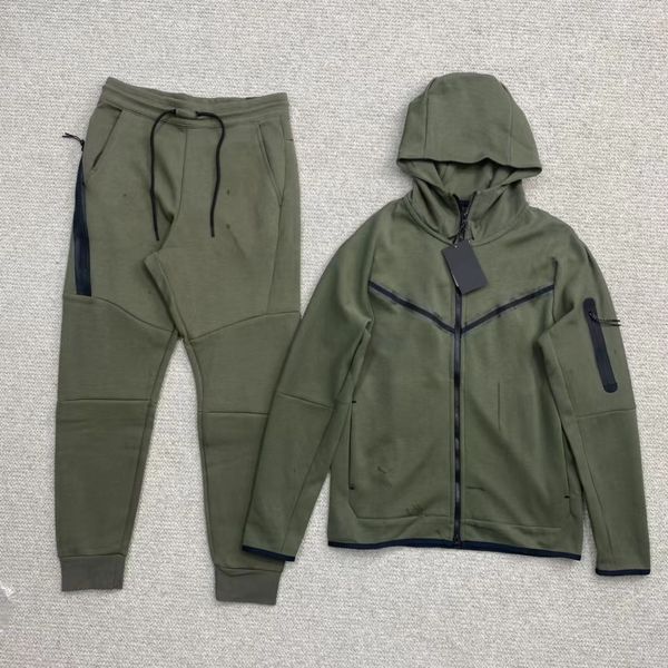 

mens tracksuits sportswear jackets with pants tracksuit sportswear luxury male clothing european and american style letters printing couple, Gray