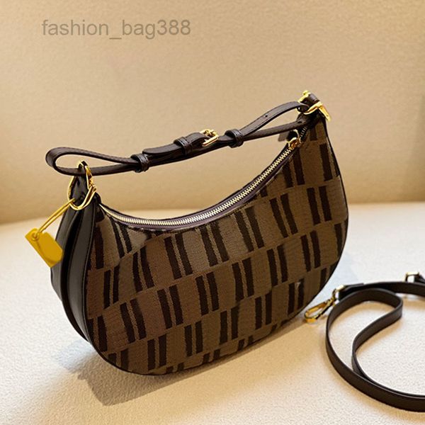 

evening bags axillary tote bag shoulder bags women half moon handbag purse classic print letter wallet