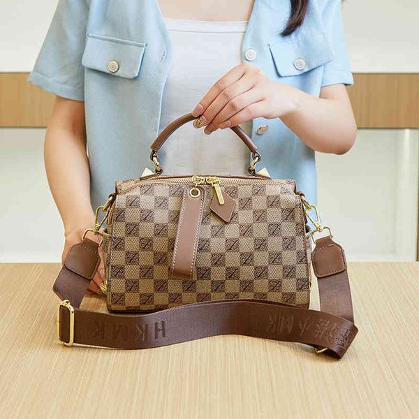 

light luxury printed handbag 2022 new versatile pillow checkerboard portable shoulder purses outlet