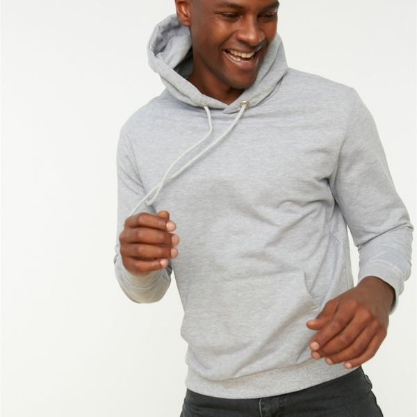 

men s hoodies sweatshirts trendyol men s regular fit hooded kangaroo pocket sweatshirt tmnaw20sw0162 220914, Black