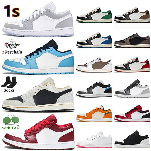 

designer fragment sneakers 1s low basketball shoes 2022 jumpman 1 unc wolf grey beaded reverse black toe paris carbon fiber all-star camo