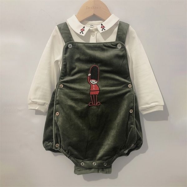 

clothing sets children boutique baby clothes soldier embroidered velvet bib shorts cotton shirt christmas set boy and girl 03years 220915, White
