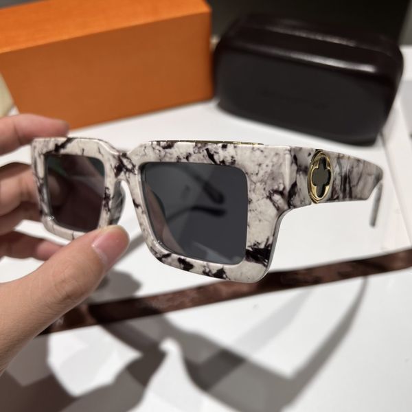 

2022 luxury- 8820 classic pilot sunglasses designer brand mens womens sun glasses eyewear metal glass lenses with box, White;black