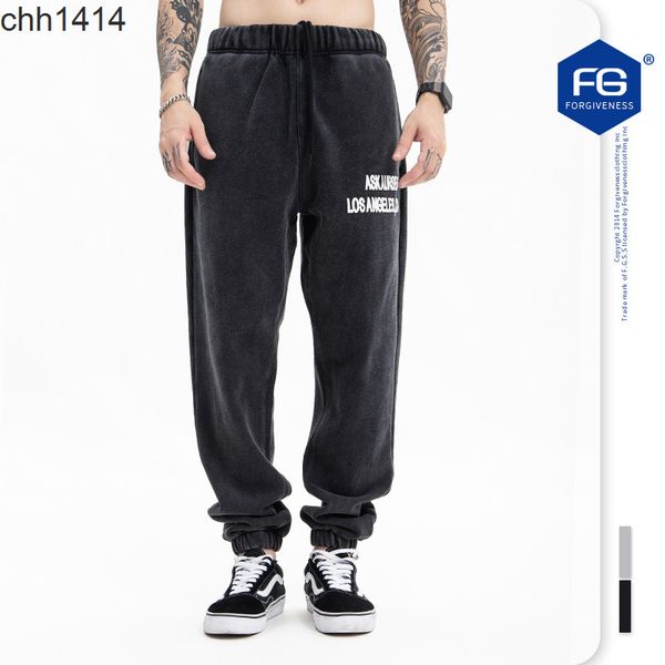 

men's autumn and winter new black washed letter foam printing leisure loose plush sports pants set