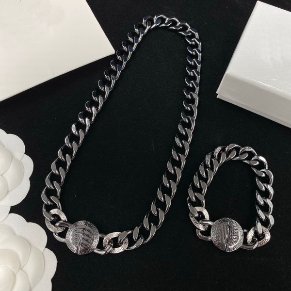 

punk designed cuba black thick chain choker necklaces medusa head portrait pattern pendant womens jewelry sets banshee 18k gold plated desig