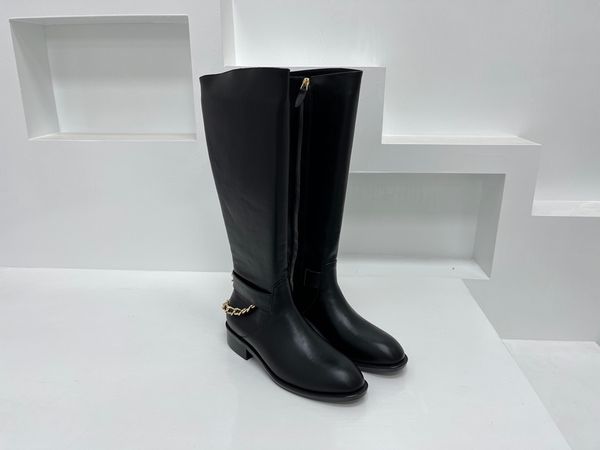 

2022 new c series thigh boots for wowen a must-have for winter wear this shoes looks elegance and beautiful with size 35-40, Black