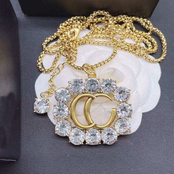 

the latest popular pendant necklace classic style light luxury brand designer fashion diamond letter necklace elegant atmosphere wedding par, Silver