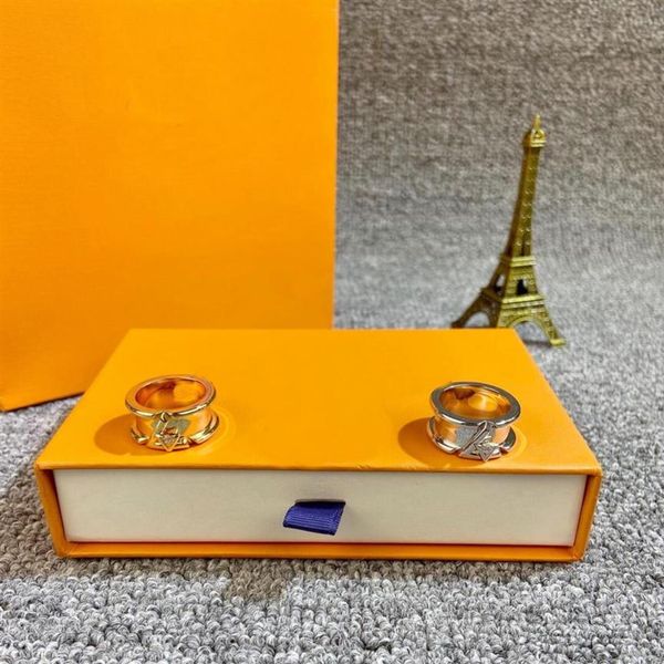 

europe america new style lady women titanium steel settings diamond engraved v initials volt one band wide ring size us6-us8277q, Silver