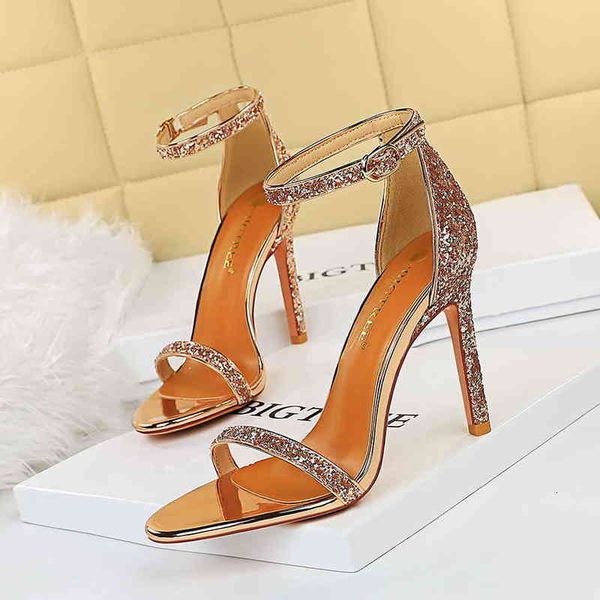 

829-3 sandals fashionable and nightclub summer high heeled shoes thin super shining sequins with sandals, Black