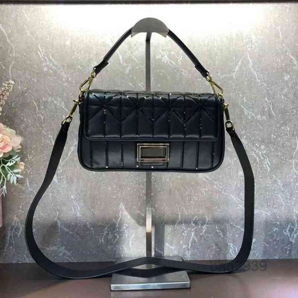 

evening bags ionic baguette bag handbag sheepskin leather embroidered sequins detachable handle strap gold metal fashion letter