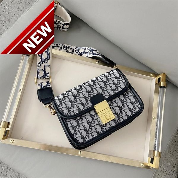 

12% off 2022 new fashion trendy bags high sense embroidered canvas women's retro old flower wide shoulder belt single shoulderodls