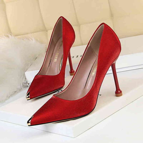 

1823-1 sandals fashion banquet women's shoes thin heel high satin shallow mouth metal pointed single, Black