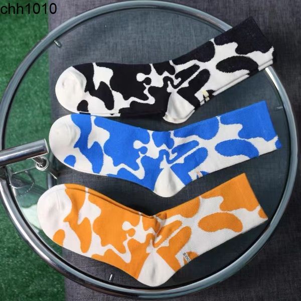 

men's socks 22ss tide brand black and white cow pattern harajuku soft girl sports pure cotton couples street socks ins tide
