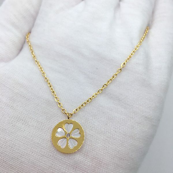 

classic designer women's necklace luxury round shell pendant for girls valentine's day gift 316l stainless steel jewelry, Silver