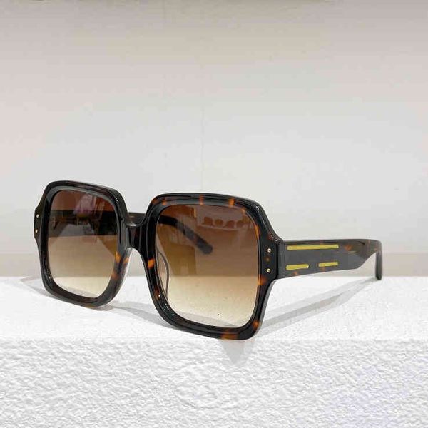 

watches jewelry sunglasses for men women summer 368 style anti-ultraviolet retro plate full frame glasses random box, White;black