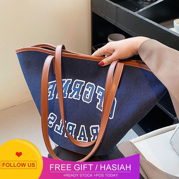 

designer bags denim large capacity bag women's 2022 autumn winter new leisure personality commuter bag shoulder tote bucket
