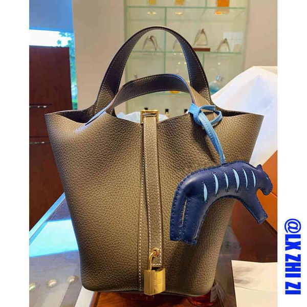 

bags designer crossbody herms handbags vegetable basket women's bag leather portable bucket 2022 small h home soft mother