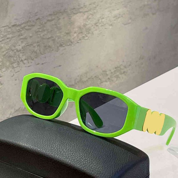 

watches jewelry sunglasses summer for men women 4361 style anti-ultraviolet retro plate plank full frame random box, White;black