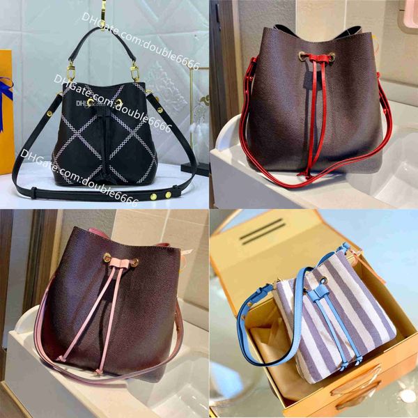 

famous designer plain drawstring women bag saddle leather ladies casual fashion handbags open shoulder backpack bags flowers pocket