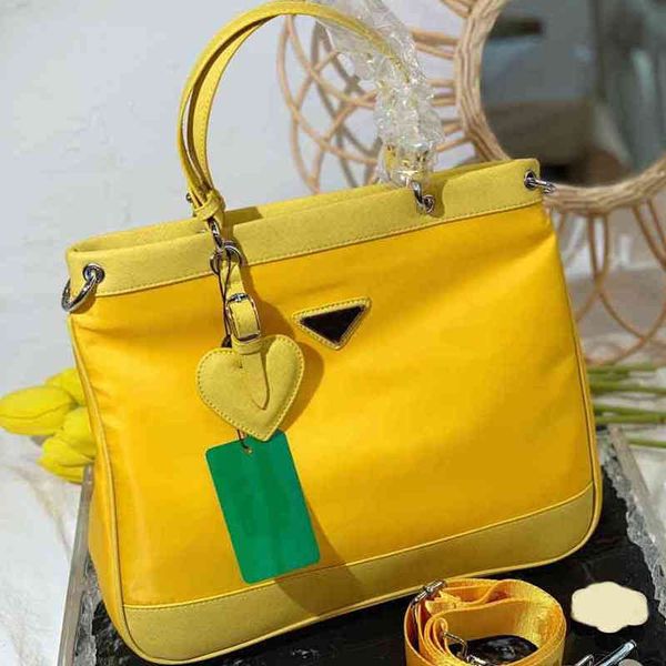

designer luxury prade bags for womens pink strap crossbody handbags vintage pravda paris plaid totes bag purses shoulder pada mens multicolo