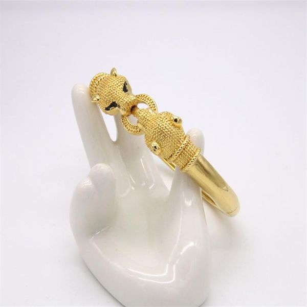 

18k yellow gold filled womens cuff bangle bracelets jewelry3258, White