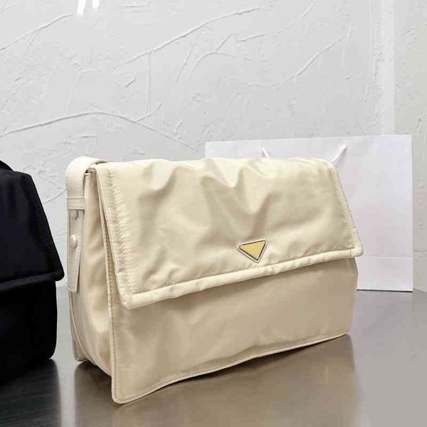 

cross body messenger bag high capacity handbag shoulder nylon designer crossbody sports purses 220414
