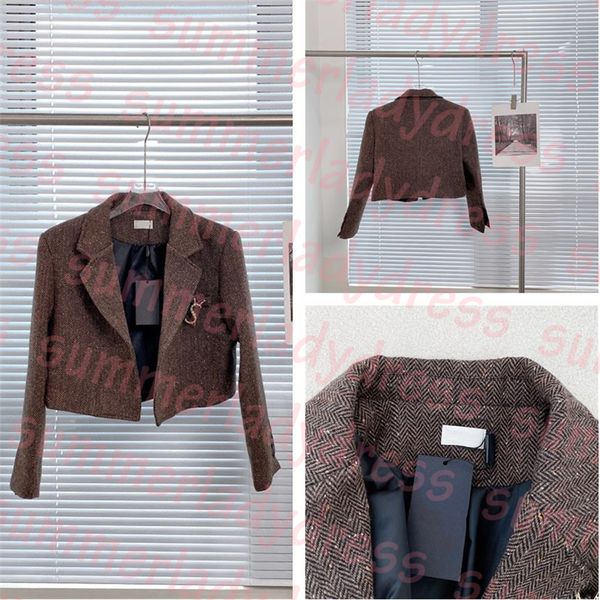 

women short blazer autumn warm jackets letter brooch decoration slim jackets fashion designer blazers overcoat, White;black
