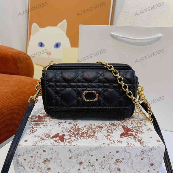 

luxury pouch designer bag zipper wallet luxury card holder crossbody purse 7a quality women caro bags handbags chain bags leather shoulder h
