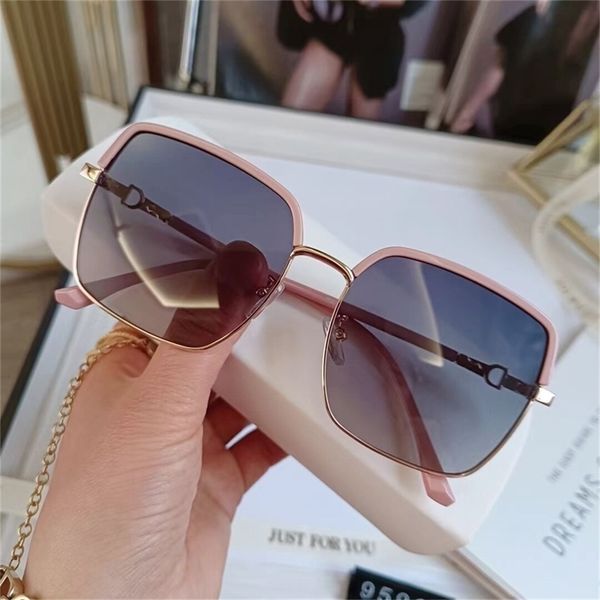 

sunglasses 2022 women's fashion new metal square eyebrow polarized large frame anti ultraviolet sunshade outlet, White;black
