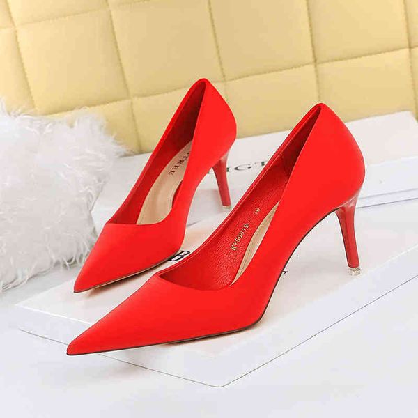 

18249-a2 sandals korean spring and autumn fashion simple stiletto high heels shallow mouth pointed silk high heels women's shoes single, Black