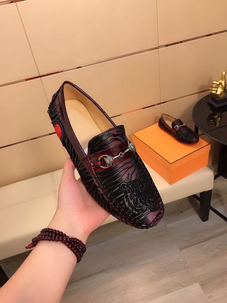 

fashion mens casual loafers designer dress shoes male brand handmade wedding office formal business flats size 38-44, Black
