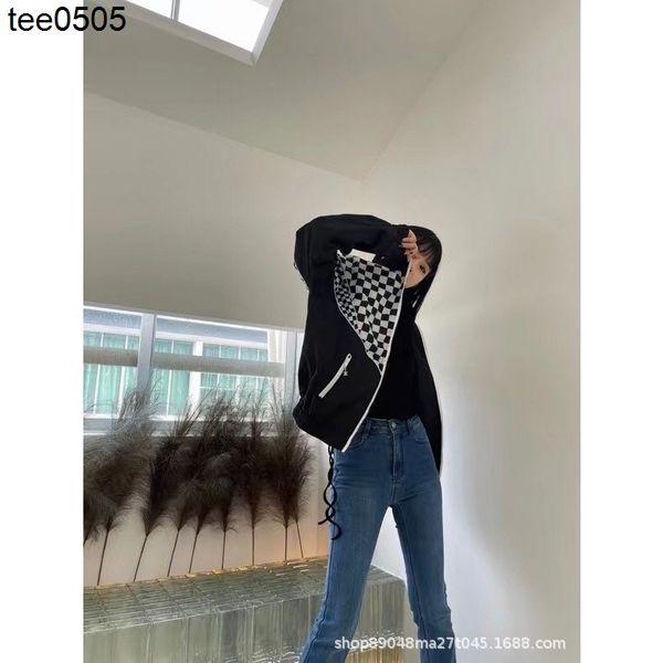 

22ss early spring new classic black and white checkerboard color contrast splicing baseball jacket, Black;brown