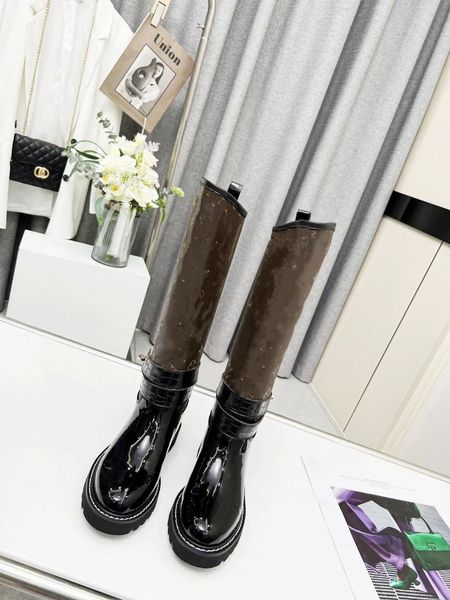 

designer laureate women boots brand flamingos love arrow medal martin boot winter genuine leather coarse high heel 0719, Black