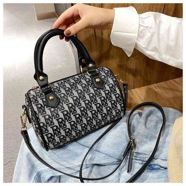 

59% off shoulder bags on sell designer bags foreign style handbag letter net red versatile one messenger bagzv8m