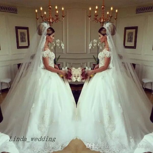 

2023 ball gown wedding dresses bridal lace applique off the shoulder neckline sweep train custom made plus size garden tulle vestidos de nov, White